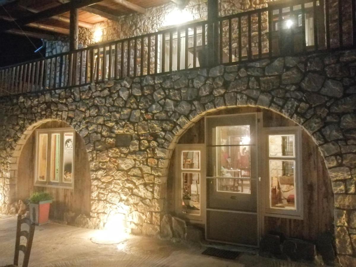 Yono'S Traditional House Ano Ravenia Exteriör bild