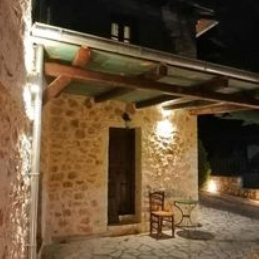 Yono'S Traditional House Ano Ravenia Exteriör bild